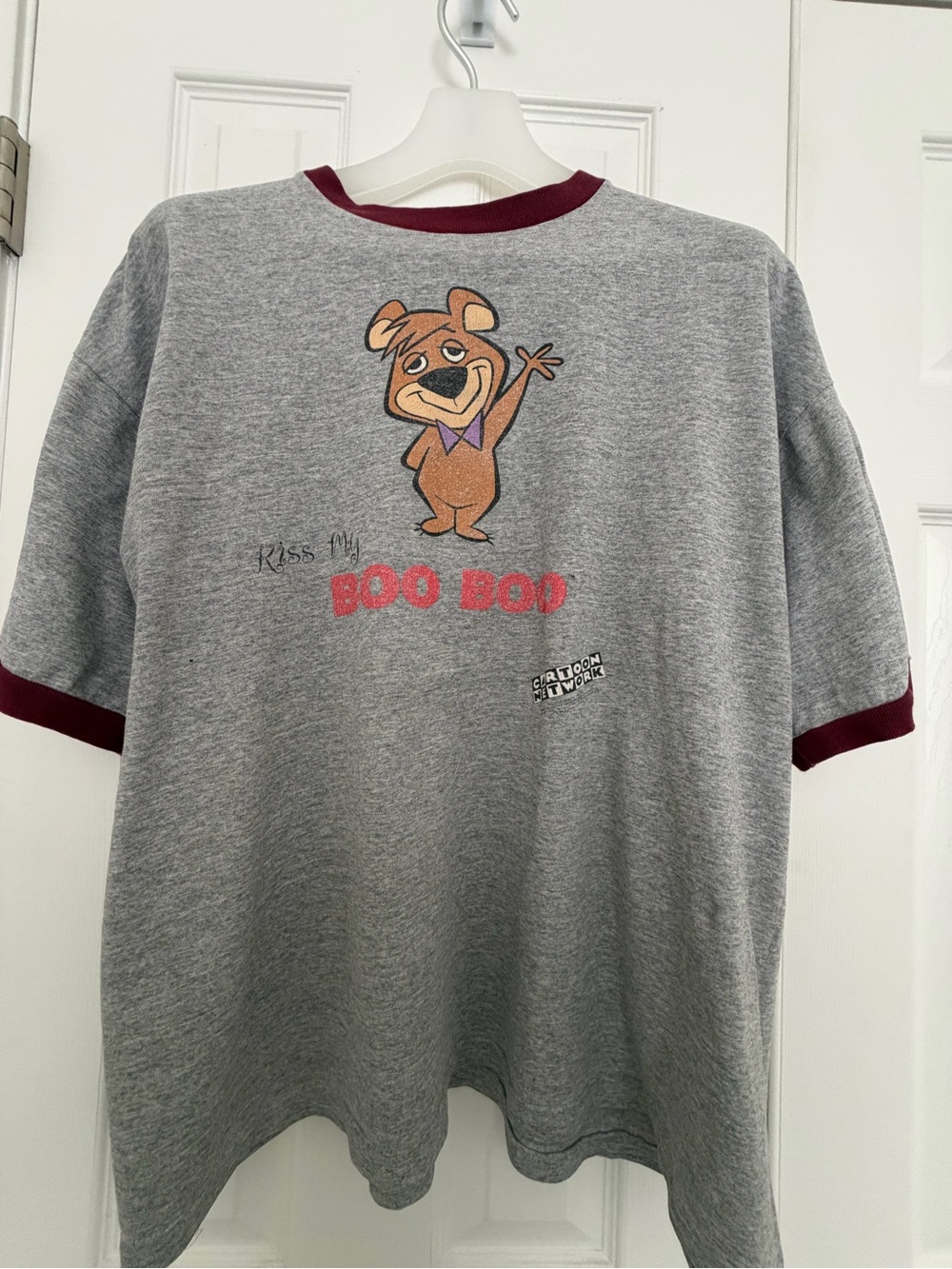 Boo Bear (Yogi the Bear) gray T-shirt with Maroon Collar. Size large